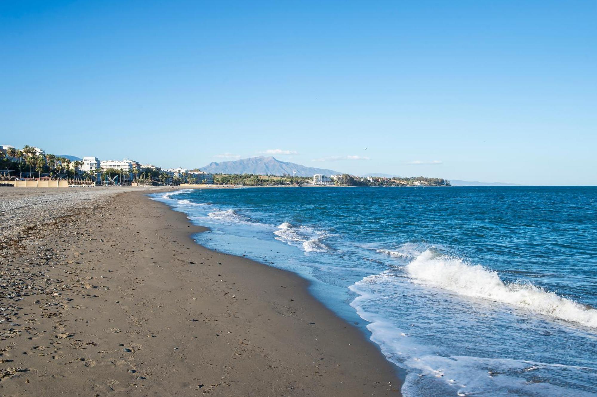Los Aticos Estepona Bagian luar foto