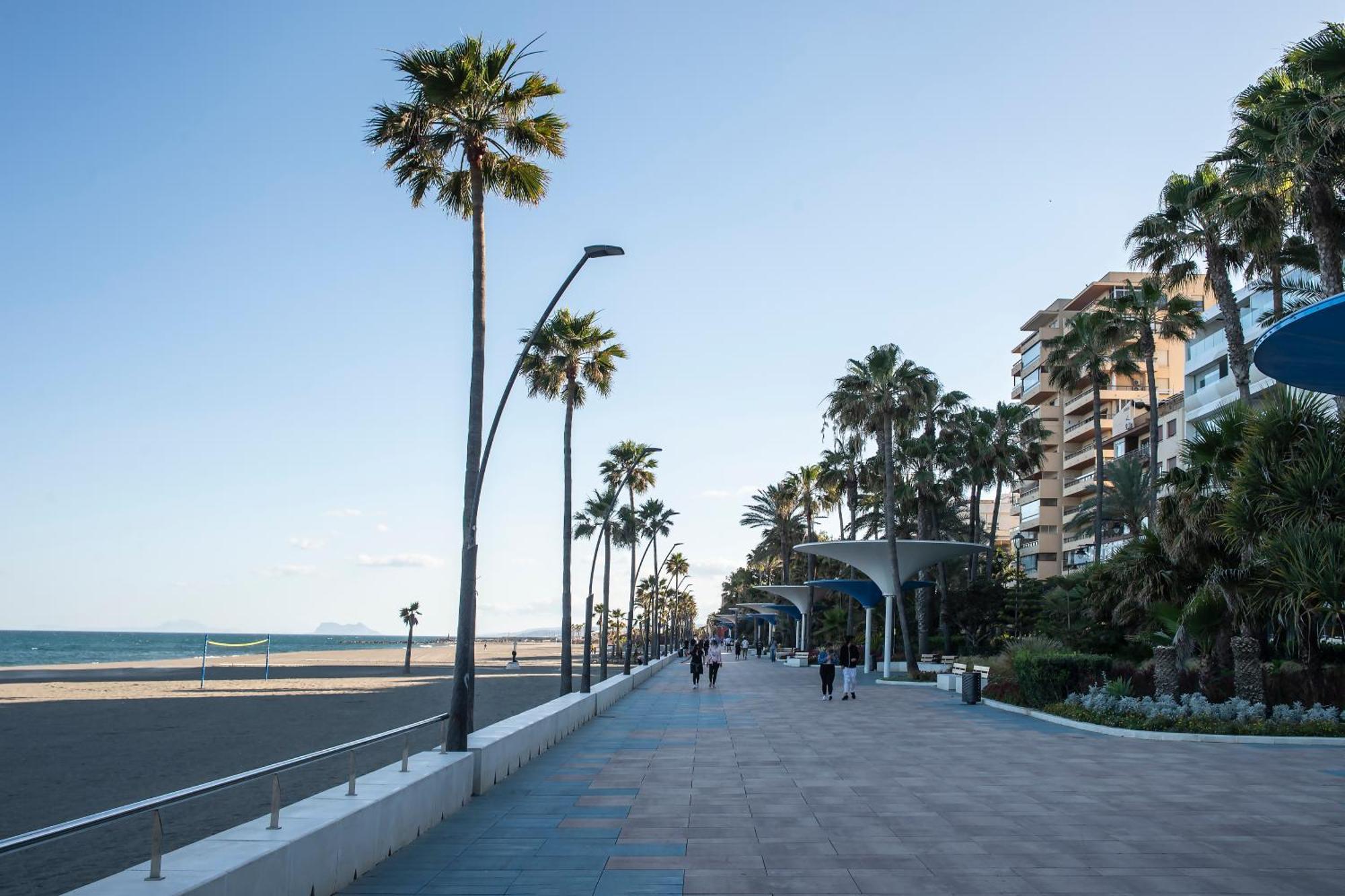 Los Aticos Estepona Bagian luar foto